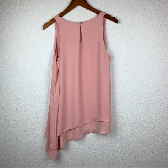 Max Studio Sleeveless Asymmetric Layered Blouse - Picture 4 of 5